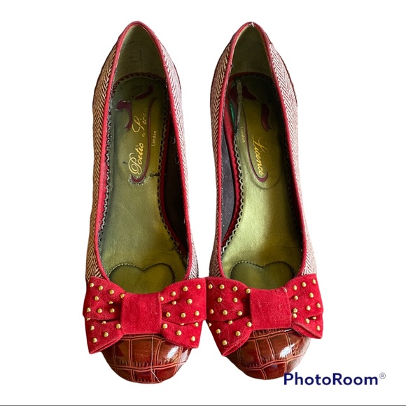 Poetic License heels with bow detail - Picture 3 of 14